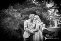 Wonderful couple Fiona and Nigel were so much fun to be with, we had a wonderful time photographing them in Sheffield's Botanical Gardens
